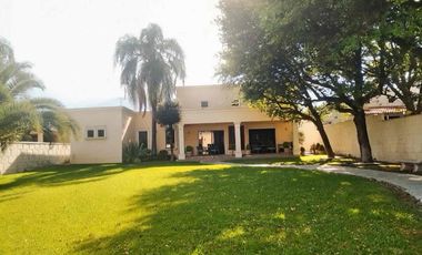 Casa en Venta en Lomas de Valle Alto