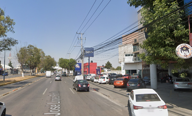 LOCAL COMERCIAL EN VENTA EN TULTITLÁN: Inversión de Alto Flujo en Vía López Portillo, a Pasos de Plaza Central y Mexibús
