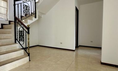 VENDO APARTAMENTO DUPLEX CONJUNTO RESIDENCIAL VISTA AZUL FLORIDABLANCA