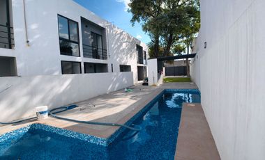Casa en condominio de 5 casas con alberca en Jiutepec | Pedregal de las Fuentes