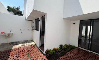 Casa en condominio de 5 casas con alberca en Jiutepec | Pedregal de las Fuentes