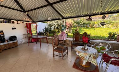 Venta de casa campestre en Vereda Vancouver – lote de 695 m² - 232 m² construidos