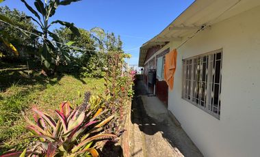 Venta de casa campestre en Vereda Vancouver – lote de 695 m² - 232 m² construidos