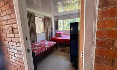 Venta de casa campestre en Vereda Vancouver – lote de 695 m² - 232 m² construidos