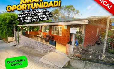 Venta de casa campestre en Vereda Vancouver – lote de 695 m² - 232 m² construidos