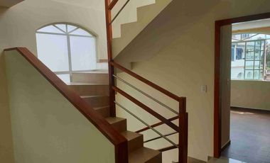 Casa en Venta en San José de Conocoto, cerca Av. Simón Bolívar