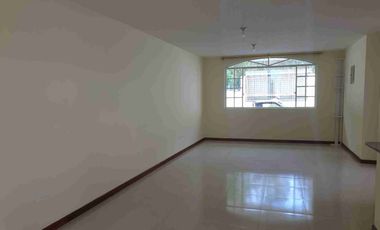 Casa en Venta en San José de Conocoto, cerca Av. Simón Bolívar