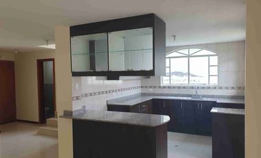 Casa en Venta en San José de Conocoto, cerca Av. Simón Bolívar