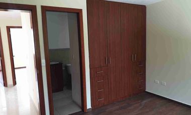 Casa en Venta en San José de Conocoto, cerca Av. Simón Bolívar