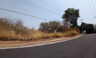 TERRENO EN VENTA EN FRACCIONAMIENTO LOMAS DE COCOYOC MORELOS