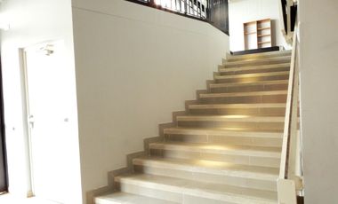 Tipo Loft!!! Exterior, Moderno y en Perfecto Estado