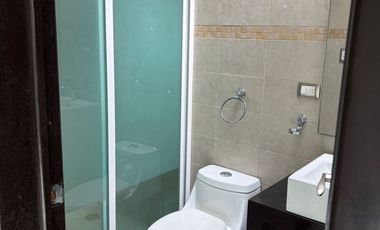 Casa en venta atrás de Paseo destino