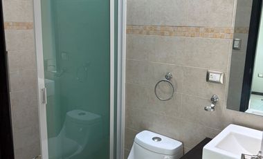 Casa en venta atrás de Paseo destino