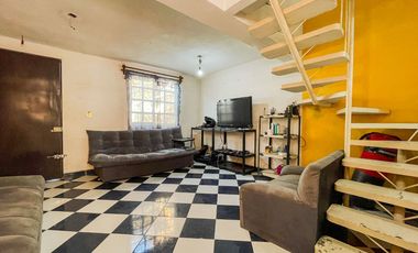 Casa en Venta, Fracc. Cuatro Vientos. Ixtapaluca, Estado de México