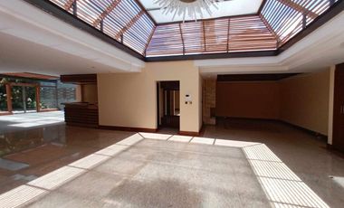 propiedad casa local comercial de arriendo zona rosa para instituciones, empresas, #museos