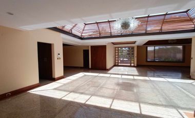 propiedad casa local comercial de arriendo zona rosa para instituciones, empresas, #museos