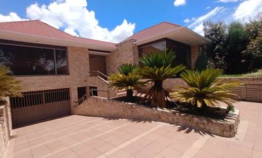 propiedad casa local comercial de arriendo zona rosa para instituciones, empresas, #museos