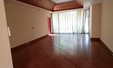 propiedad casa local comercial de arriendo zona rosa para instituciones, empresas, #museos