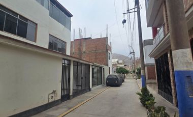 CASA EN VENTA 126 M2 URB. EL REMANSO DE SANTA CLARA – ATE