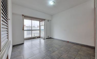 Venta - Departamento - Balcon - Frente - Dos Ambientes - Pichincha - Rosario