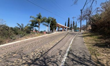 LAS CAÑADAS LOTE EN VENTA CON BUENA UBICACIÓN