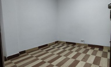 Venta Apartaestudio o Local 1er Piso Manrique Central Medellín