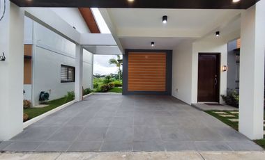 FOR SALE- 10.9M 2 STOREY SINGLE DETACHED HOUSE & LOT w/ 3 BEDROOMS, LOCATED IN BALINTAWAK LIPA CITY BATANGAS