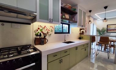 FOR SALE-9.2M 2 STOREY SINGLE DETACHED HOUSE & LOT w/ 3 BEDROOMS PLUS LANAI & BALCONY, LOCATED IN BALINTAWAK LIPA CITY BATANGAS