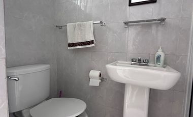 Casa en Venta, a una cuadra del  Parque Naucalli en Naucalpan