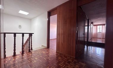 Casa en Venta, a una cuadra del  Parque Naucalli en Naucalpan