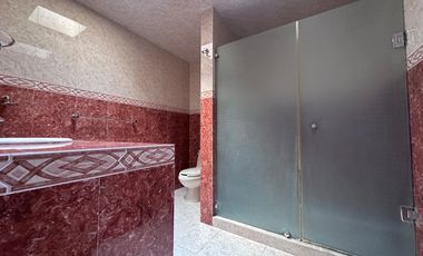 Casa en Venta, a una cuadra del  Parque Naucalli en Naucalpan