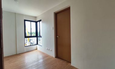 FOR SALE-7M 2 STOREY SINGLE ATTACHED HOUSE & LOT w/ 3 BEDROOMS PLUS BALCONY, LOCATED IN BALINTAWAK LIPA CITY BATANGAS