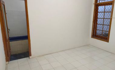 DISEWAKAN RUMAH MURAH DAERAH PASIRLUYU