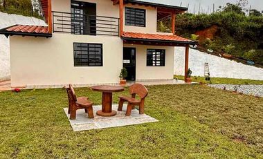 🏡✨Hermosa finca campestre en venta – Marinilla