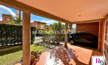 CASA EN ARRIENDO – CONJUNTO CERRADO $3.100.000