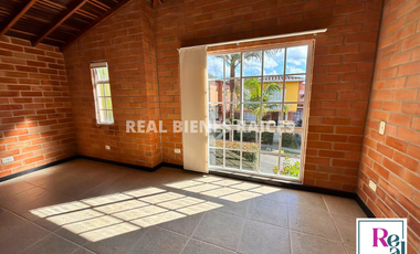 CASA EN ARRIENDO – CONJUNTO CERRADO $3.100.000