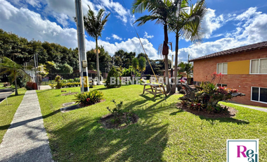 CASA EN ARRIENDO – CONJUNTO CERRADO $3.100.000