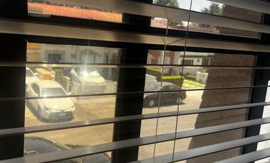 Venta casa ubicad en Calz. de los Huesos, Fracc. Los Sacuces