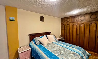 VENDO CASA RENTERA EN EL SUR DE QUITO, SECTOR LA MAGDALENA