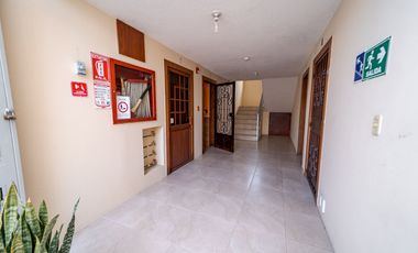 DEPARTAMENTO EN PLANTA BAJA EN CONOCOTO