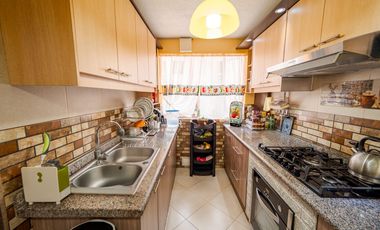 DEPARTAMENTO EN PLANTA BAJA EN CONOCOTO