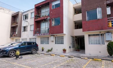 DEPARTAMENTO EN PLANTA BAJA EN CONOCOTO