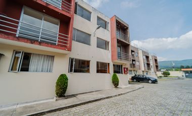 DEPARTAMENTO EN PLANTA BAJA EN CONOCOTO