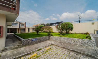 DEPARTAMENTO EN PLANTA BAJA EN CONOCOTO
