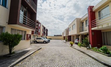 DEPARTAMENTO EN PLANTA BAJA EN CONOCOTO
