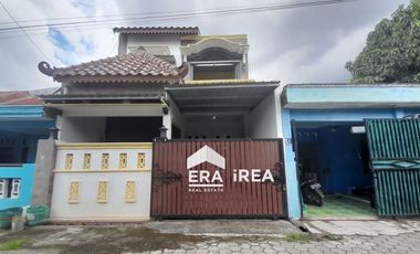 DIJUAL RUMAH MURAH FULL FURNISHED 2 LANTAI DEKAT KAMPUS UNS SOLO