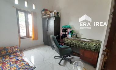 DIJUAL RUMAH MURAH FULL FURNISHED 2 LANTAI DEKAT KAMPUS UNS SOLO