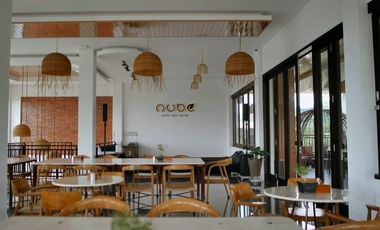 Tempat Usaha Bekas Restoran Lokasi Ramai, Parkir Luas & Potensi Bisnis Besar di Batu Malang