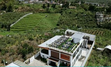 Tempat Usaha Bekas Restoran Lokasi Ramai, Parkir Luas & Potensi Bisnis Besar di Batu Malang