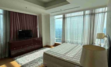 di jual apartemen di lantai ke 56 harga murah